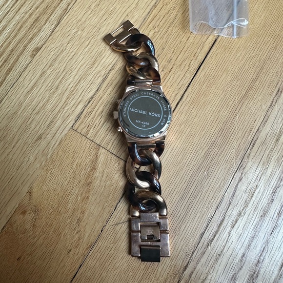 Michael Kors Two Tone Chain Link watch - Picture 2 of 5